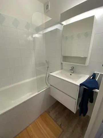 Appartement Joli Studio Les Pieds Dans L'Eau à Fréjus